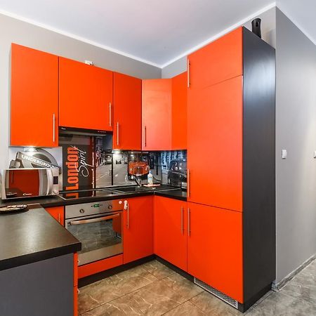 P&O Serviced Apartments Goclaw Varşovia Exterior foto