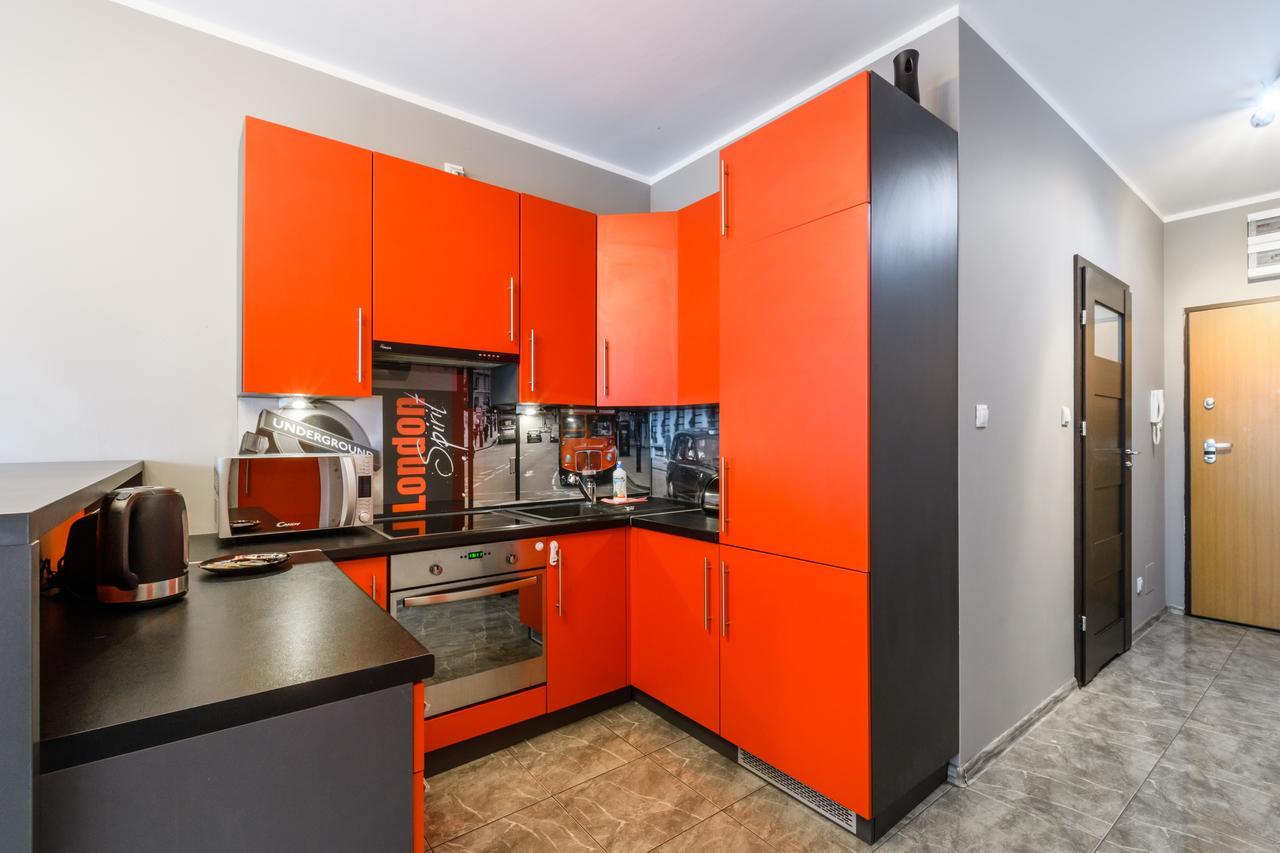 P&O Serviced Apartments Goclaw Varşovia Exterior foto